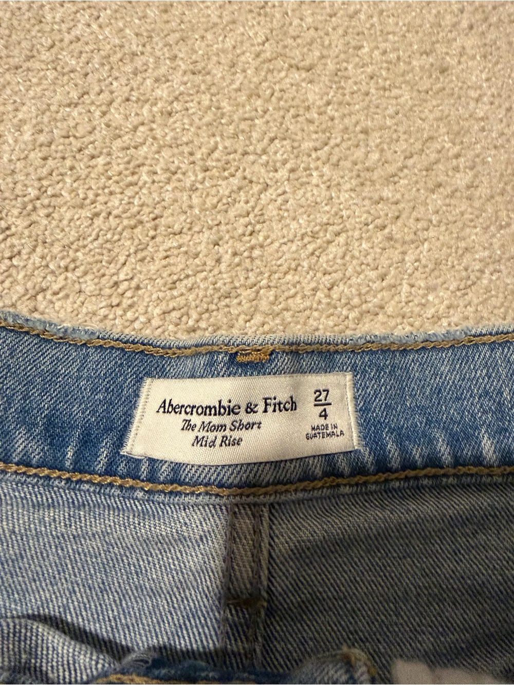 The Mom Short Mid Rise - Picture 2 of 3